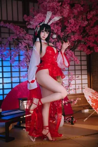 Stunning Azur Lane Oyama Bunny Girl Cosplay by Ri Nai Jiao: Exclusive 47P High-Definition Image Collection for Anime and Gaming Fans - image 8