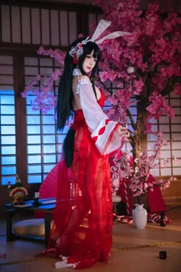 Stunning Azur Lane Oyama Bunny Girl Cosplay by Ri Nai Jiao: Exclusive 47P High-Definition Image Collection for Anime and Gaming Fans - image 9