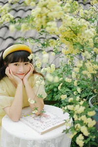 Artistic Expression in YiTuYu Art Language Vol.4368 with Model Lan Pang Zi - image 2