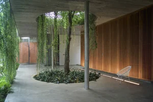 Exploring the Serene Pine Forest Villa in Hanoi: A Masterpiece of Modern Architecture and Nature - image 3