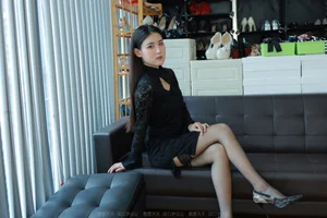 Elegant Hosiery Trends with IESS Model Xiaobao: A Closer Look at Semi-Cylinder Black Stocking Aesthetics - image 41