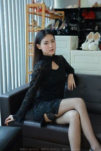 Elegant Hosiery Trends with IESS Model Xiaobao: A Closer Look at Semi-Cylinder Black Stocking Aesthetics - image 16