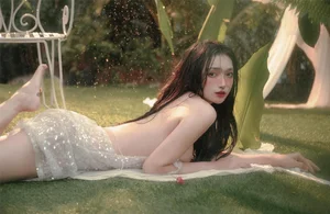 Discover the Sweet and Captivating Style of the Rising Fashion Icon from Dak Nong - image 0