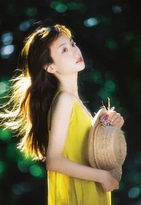 Art Language Vol.10431 Featuring Gu Lin: A Study in Portrait Elegance - image 8