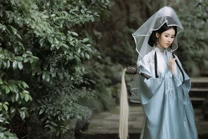YiTuYu Vol.7762 Ren Jian Yue-su Chen: A Masterpiece of Visual Storytelling - image 17