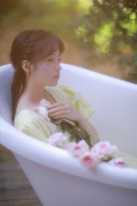 YiTuYu Art Language Vol.7002: Stunning Portraiture Collection Featuring G Gao Gao - image 0