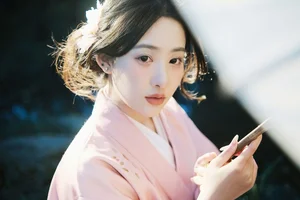 Elegant Portrait Photography: Xiao Rou in YiTuYu Art Language Vol.9025 – Chic Fashion and Artistic Poses for Modern Aesthetic Inspiration - image 8