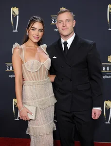 Red Carpet Glamour: The Iconic Style of the World’s Sexiest Woman and Her Fiancé - image 4