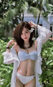 Miss Teen 2011 Radiates Confidence in Stunning New Bikini Shoot - image 2
