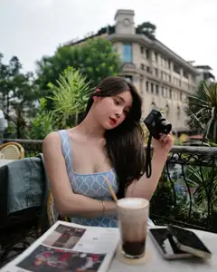 Da Nang's "IT Girl" Thai Thao Nguyen Celebrates 27th Birthday: Captivating Beauty, Timeless Charm - image 2