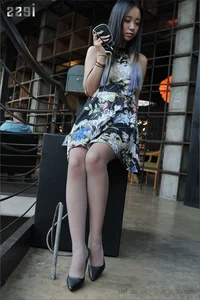 Silk Foot Bento 013: Zhang Xinyue in Grey Silk - The Intersection of Comfort and Style - image 23