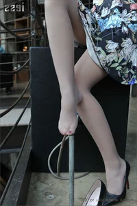 Silk Foot Bento 013: Zhang Xinyue in Grey Silk - The Intersection of Comfort and Style - image 60