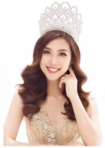 Miss Tuong Linh: Celebrating Confidence and the Art of the Perfect Bikini Silhouette - image 3
