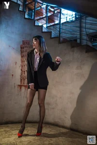 IESS Style Spotlight: Qiu Qiu's Bold Red High Heels Collection - image 1