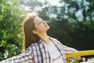 Discover Xiao Ming's Captivating Charm in YiTuYu Vol.8794: Natural Beauty Amidst Lush Greenery. - image 11