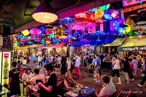 Exploring Thailand's Vibrant Walking Streets: From World-Famous Nightlife to Exquisite Street Food Delights - image 0