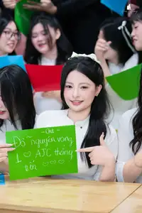 VGU No.164: VGU Student Showcases Pure Beauty in Traditional White Ao Dai - image 2