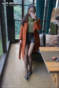 IESS Puhui Collection No. 165: Jingjing in Black Stockings and Lemon Peel - image 4