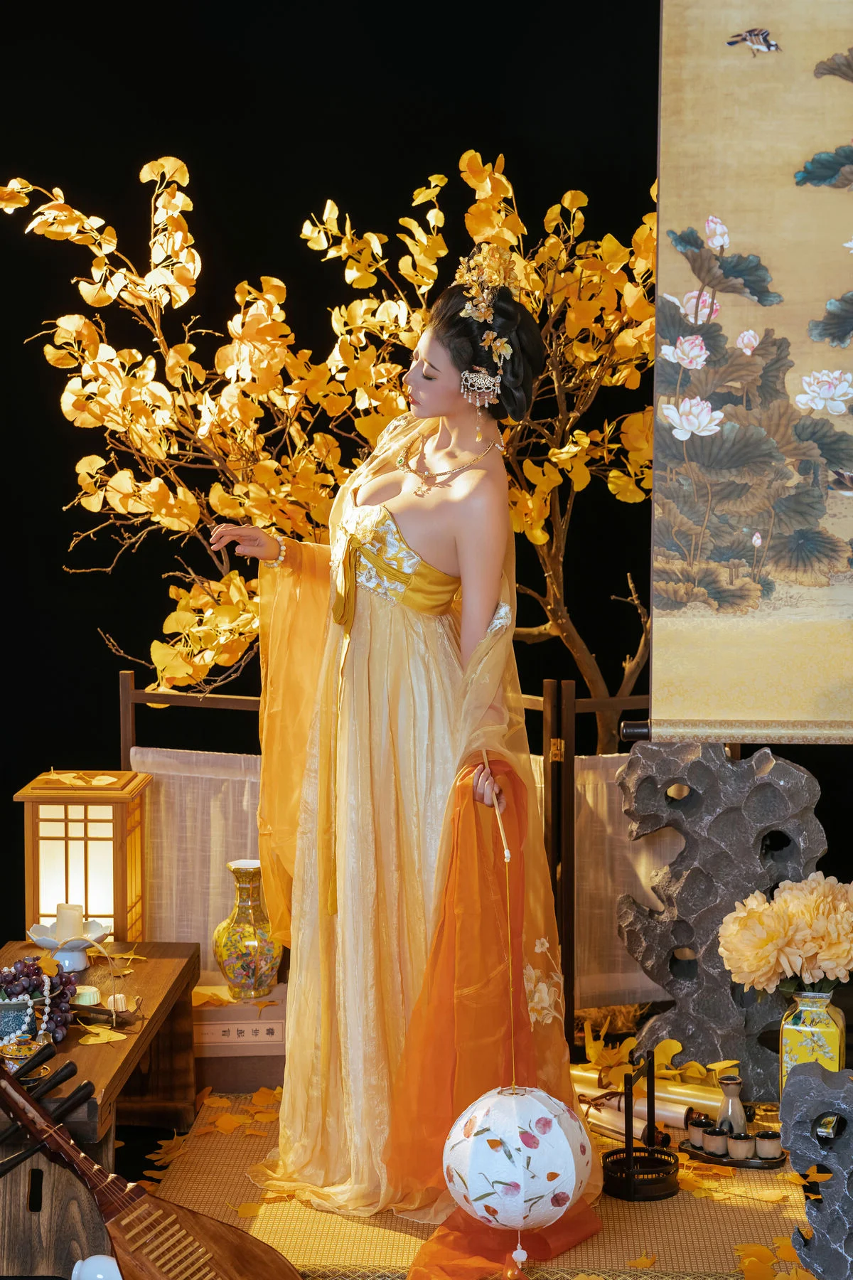 Elegant Golden Moon Cosplay: Nai Xi Jiang Nice in Traditional Chinese Inspired Fantasy Photo Series (91P)