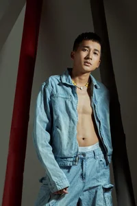 From Motorbike Taxi to the Spotlight: The Relatable Journey of Actor Viet Anh’s Younger Brother - image 2