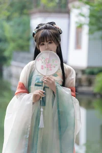 Art Language Vol.6138: The Return of Pao Fu Xiao Fang in Style - image 1