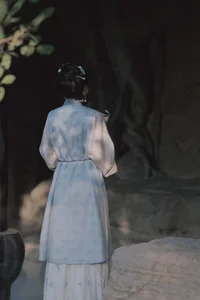 Captivating Visuals: YiTuYu Art Language Vol.4983 Showcasing the Grace of Zhao Min - image 19