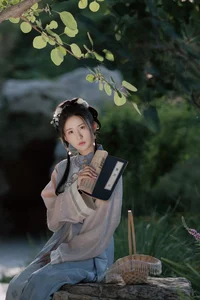 Captivating Visuals: YiTuYu Art Language Vol.4983 Showcasing the Grace of Zhao Min - image 22