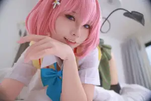 Coser G44 Mengmeng: Dive into the Sweet Charm of Pink Hair Cosplay | 23P Collection - image 0
