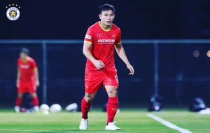 Hanoi FC Defender’s Wedding: A Stunning Celebration of Love and Style - image 1