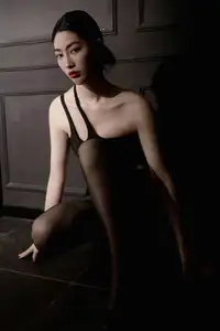 Captivating SUNNY in YiTuYu Vol.8657: An Alluring Art Language Collection - image 23