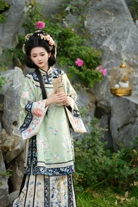 YiTuYu Art Language Vol.6523: Sweet Moments with Yi Da Kuai Dan Gao - image 24