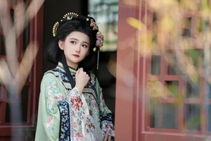 YiTuYu Art Language Vol.6523: Sweet Moments with Yi Da Kuai Dan Gao - image 1