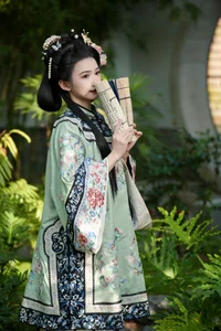 YiTuYu Art Language Vol.6523: Sweet Moments with Yi Da Kuai Dan Gao - image 7