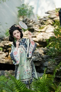 YiTuYu Art Language Vol.6523: Sweet Moments with Yi Da Kuai Dan Gao - image 2