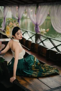 Elegant Portrait Photography: YiTuYu Art Language Vol.10348 featuring Lan - image 1