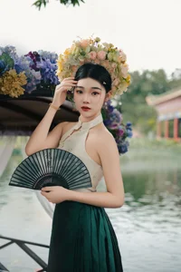 Elegant Portrait Photography: YiTuYu Art Language Vol.10348 featuring Lan - image 2