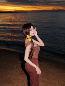 Stunning Beachwear Trends Inspired by Thailand’s Most Popular Car Models - image 3