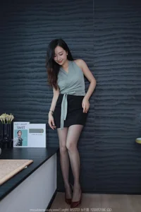 Exquisite Portraiture: IESS SXJ No.1720 featuring the Graceful Xiao Jie - image 71