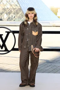 Paris Fashion Week Fall-Winter 2026: Bold Runway Trends, Iconic Celebrity Style, and Avant-Garde Beauty Highlights from the World’s Fashion Capital - image 2