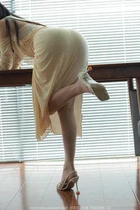 Wan Ping in Vibrant Yellow Bodycon Skirt: IESS Gallery Part One - image 49