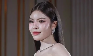 Tuong San's Pink Fashion Evolution: From Barbiecore Chic to Elegant Sophistication - image 10