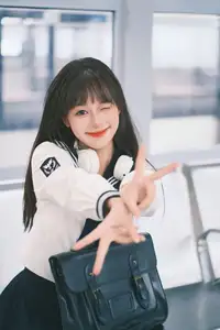Xia Yu Xiao Nian Vol.8712: Captivating Smile & Energetic Japanese Style - image 12