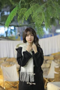 YiTuYu Art Language Vol.6659: The Captivating Portraits of Wen Si Er Vv - image 18