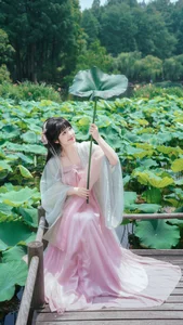 The Timeless Elegance of Yu Kimi in YiTuYu Art Language Vol.7561: A Visual Journey of Sophistication - image 9