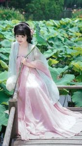 The Timeless Elegance of Yu Kimi in YiTuYu Art Language Vol.7561: A Visual Journey of Sophistication - image 15