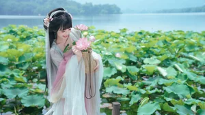 The Timeless Elegance of Yu Kimi in YiTuYu Art Language Vol.7561: A Visual Journey of Sophistication - image 1