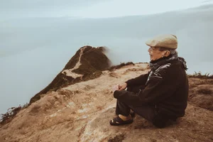 Inspiring 5,500km Vietnam Road Trip: 80-Year-Old Grandparents Journey with Family Across the Country - image 0