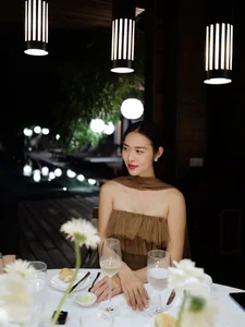 Diep Bao Ngoc: Redefining Modern Elegance and Sophisticated Fashion Trends - image 5