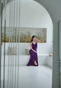 Exquisite Art Language Vol.8142: Featuring the Elegant Ye Zi in Stunning Photography - image 1