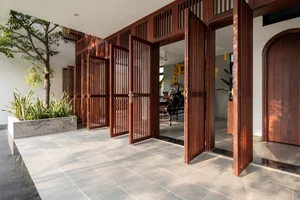 Innovative Sustainable Architecture: The Unique Green Curtain House in Thai Binh - image 6